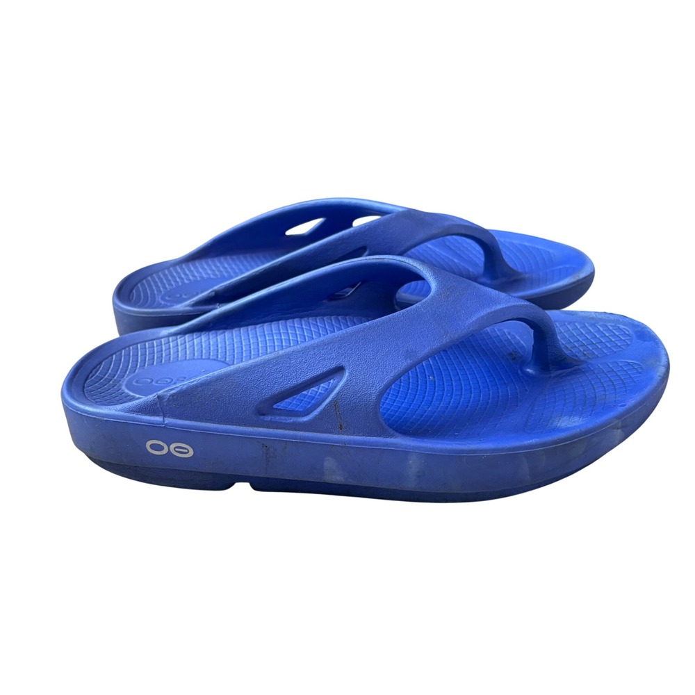 OOFOS Blue  Recovery Flip Sandals Women’s size 6